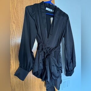 DO+BE Classic Black Blouse